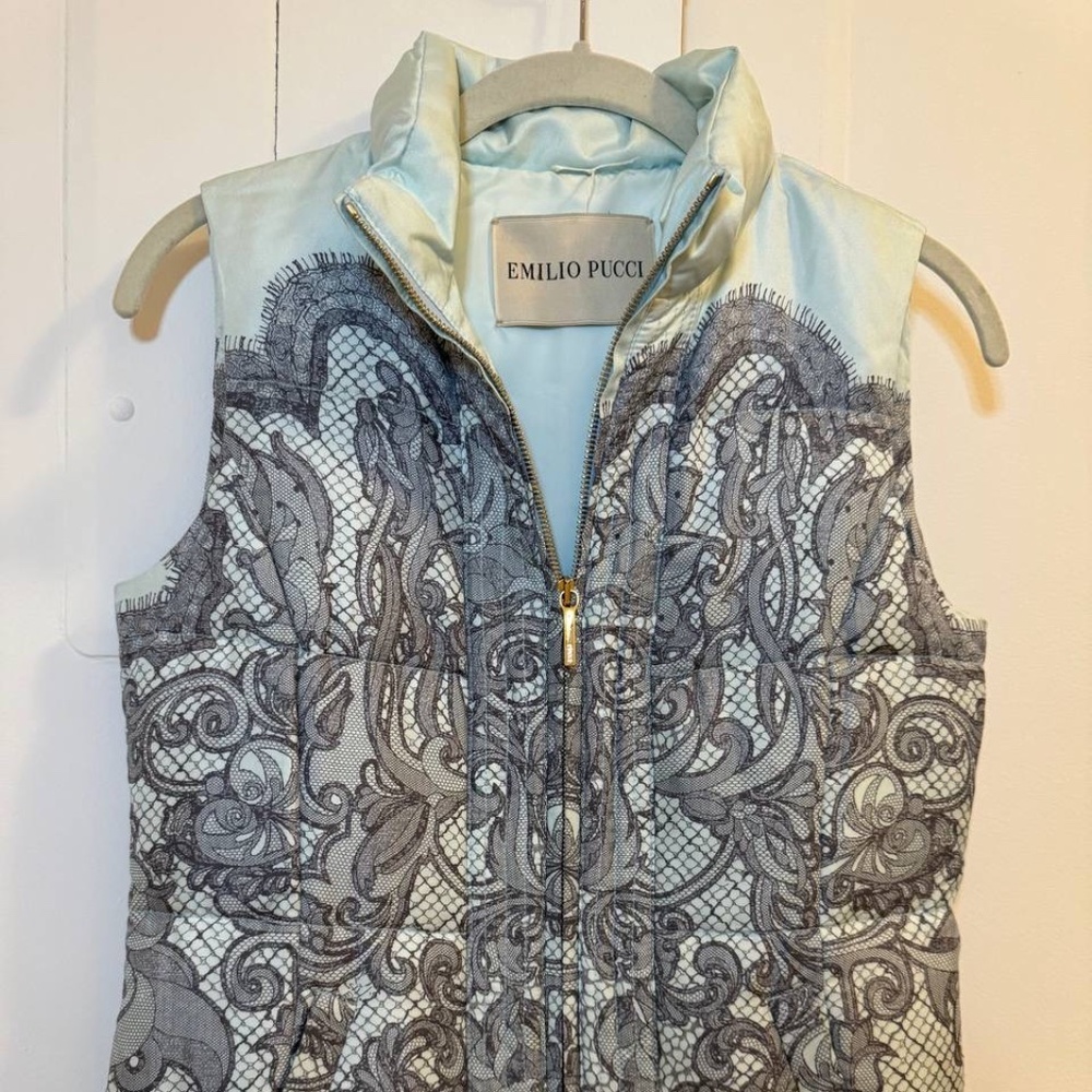 Emilio Pucci Puffer Vest – Effortless Luxury & Iconic Elegance